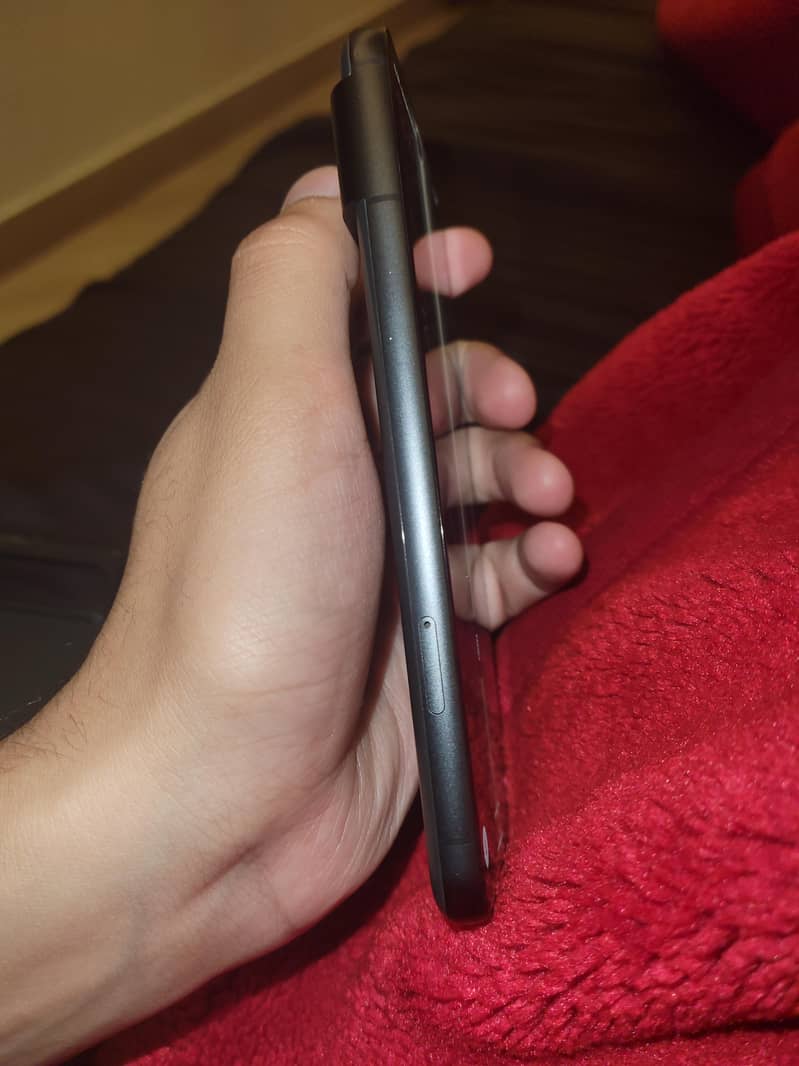 Google Pixel 8 5