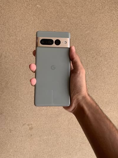 Google Pixel 7 Pro | 12/128GB | PTA Approved | Dual SIM | with charger