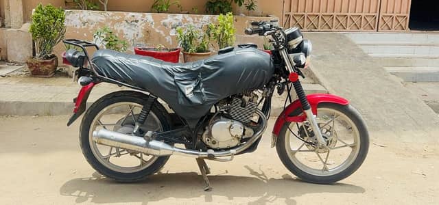 Suzuki GS 150 Special Edition