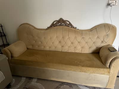 Luxury Sofa Set 3+2 | Strong Wood | Good Condition