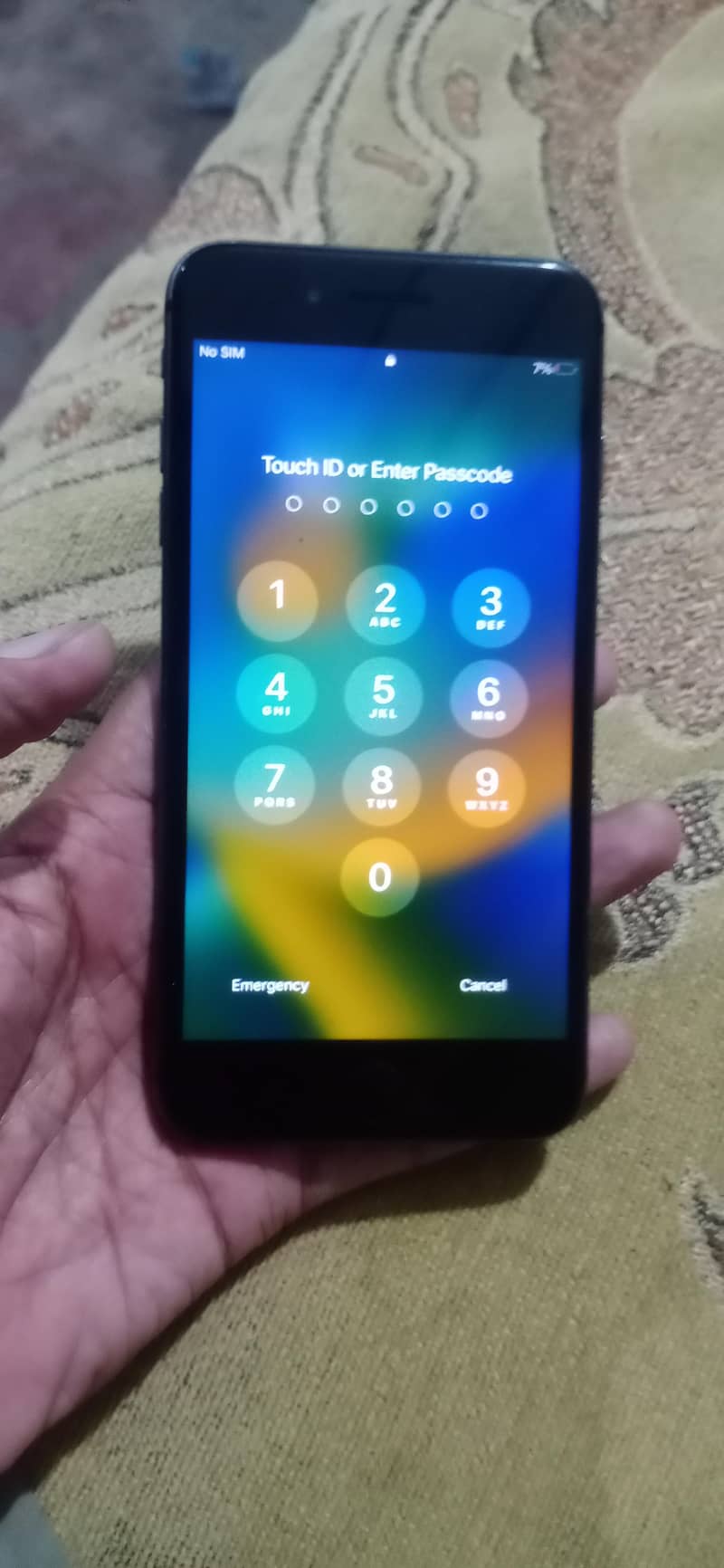 Apple iPhone 8 Plus 3
