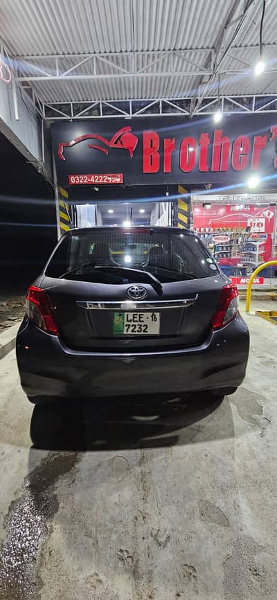 Toyota Vitz 2016