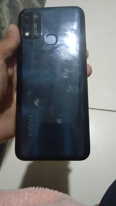 Infinix Hot 11 Play lush condition