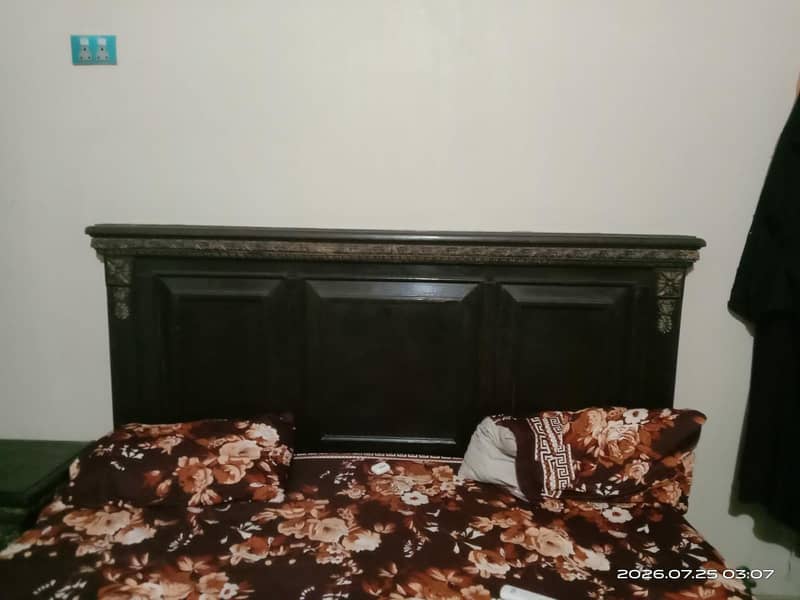 KING BED 0