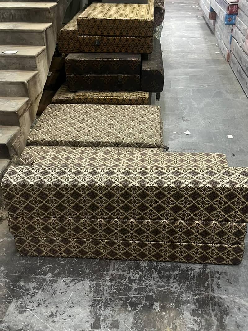 Sofa cumbed 12