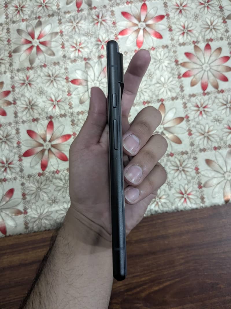 Google Pixel 6 5
