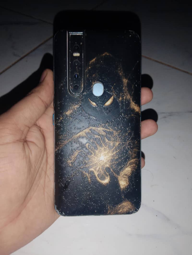 Tecno camon 15 pro 3
