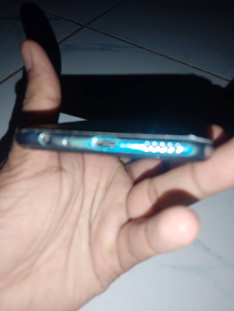 Tecno camon 15 pro 10