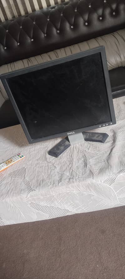 Dell E176Fpc 18 inch 100% working condition