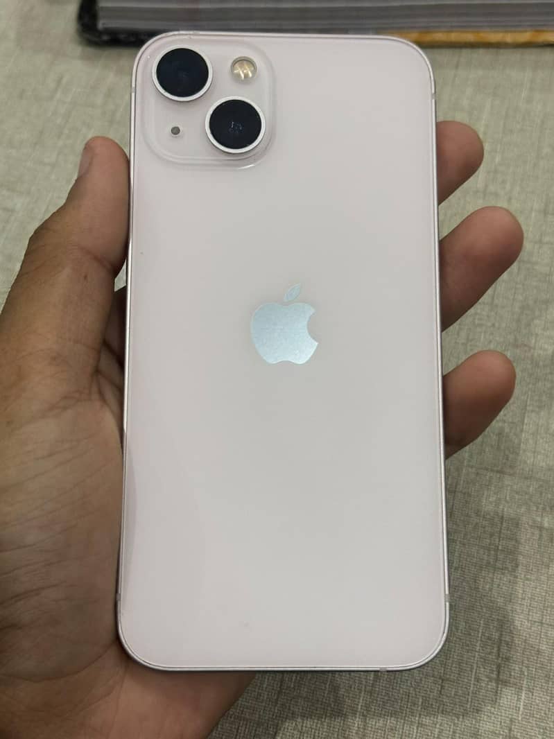 Apple iPhone 13 6