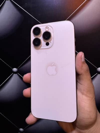 Apple iPhone 16 Pro Max