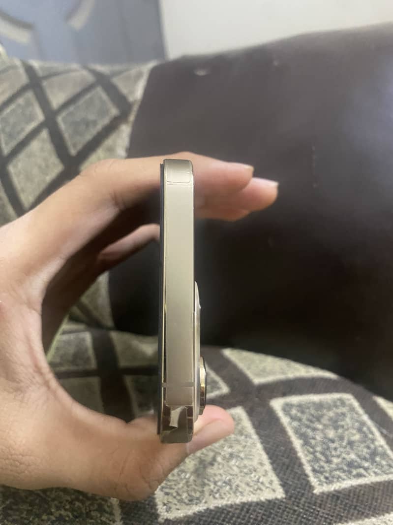Apple iPhone 13 Pro 5