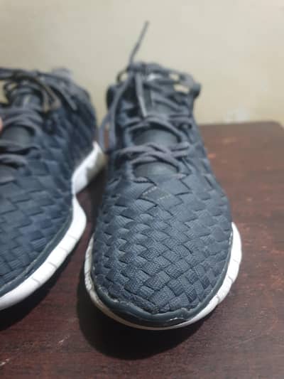 Nike shoes for running size UK 10