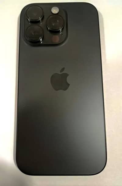 iPhone 16 Pro 128GB Black Titanium – 94% Battery – Like New