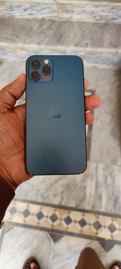 Apple iPhone 12 Pro