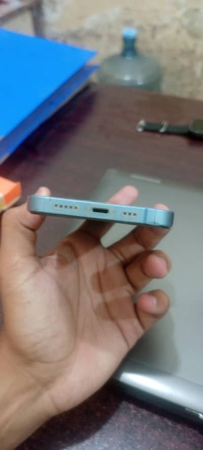 Apple iPhone 14