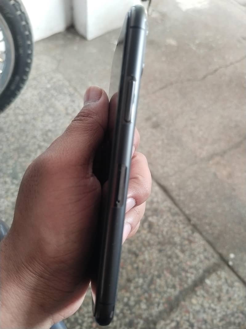 iphone 11 pro 9