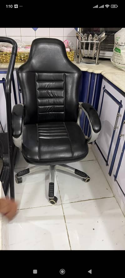comfortable chair for swll