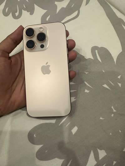 Apple iPhone 16 Pro