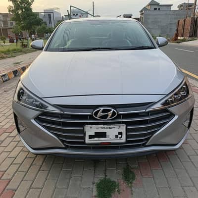 Hyundai Elantra 2023