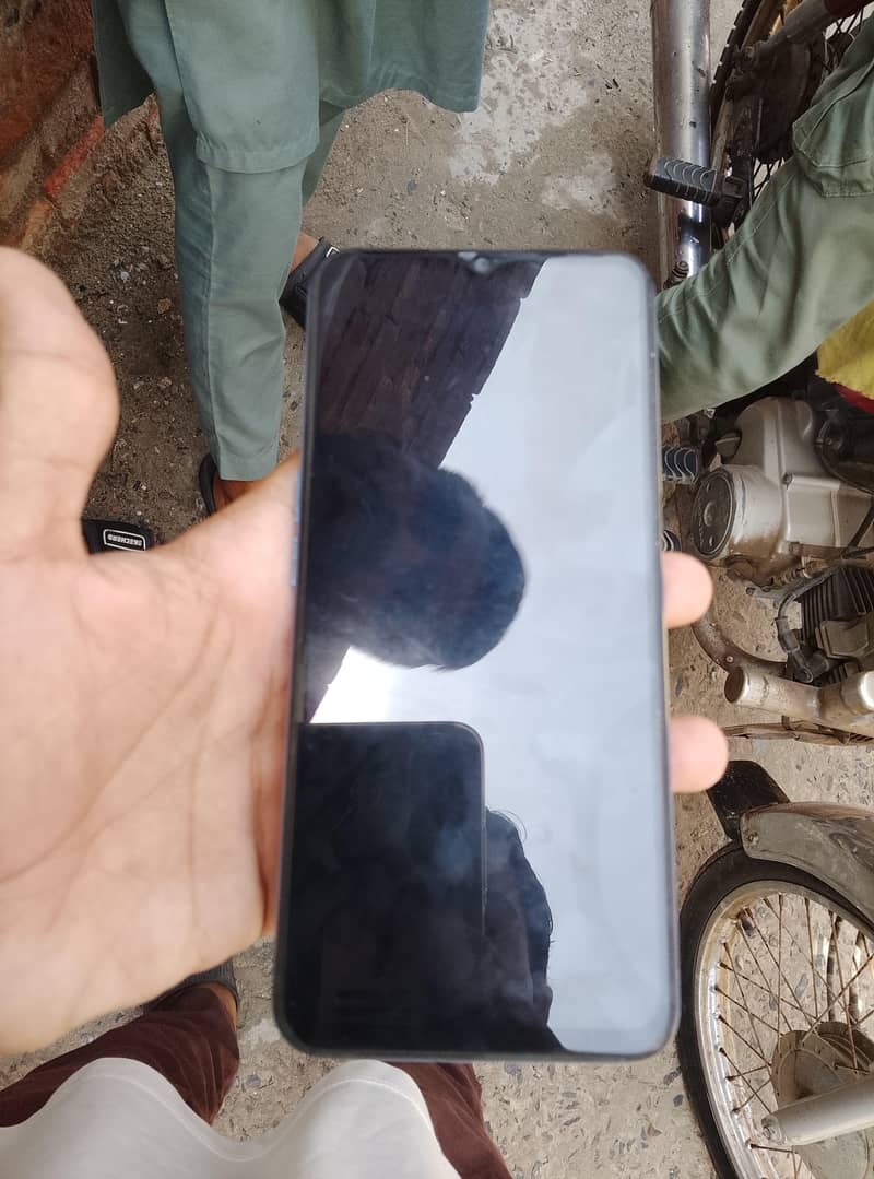 OPPO A16 0