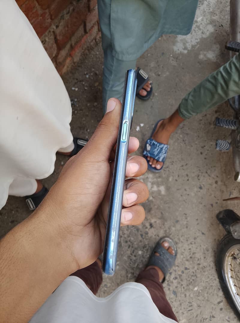 OPPO A16 3