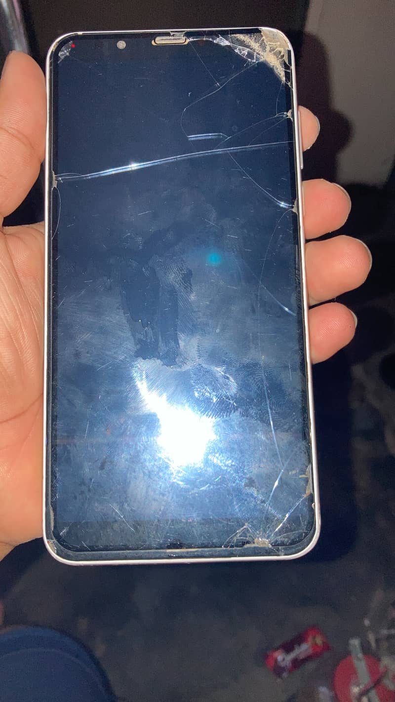 Honor 7C 1