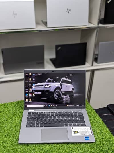 Dell Latitude 5430 i5 12th Gen 8GB RAM 256GBSSD Intel IRIS XE Graphic