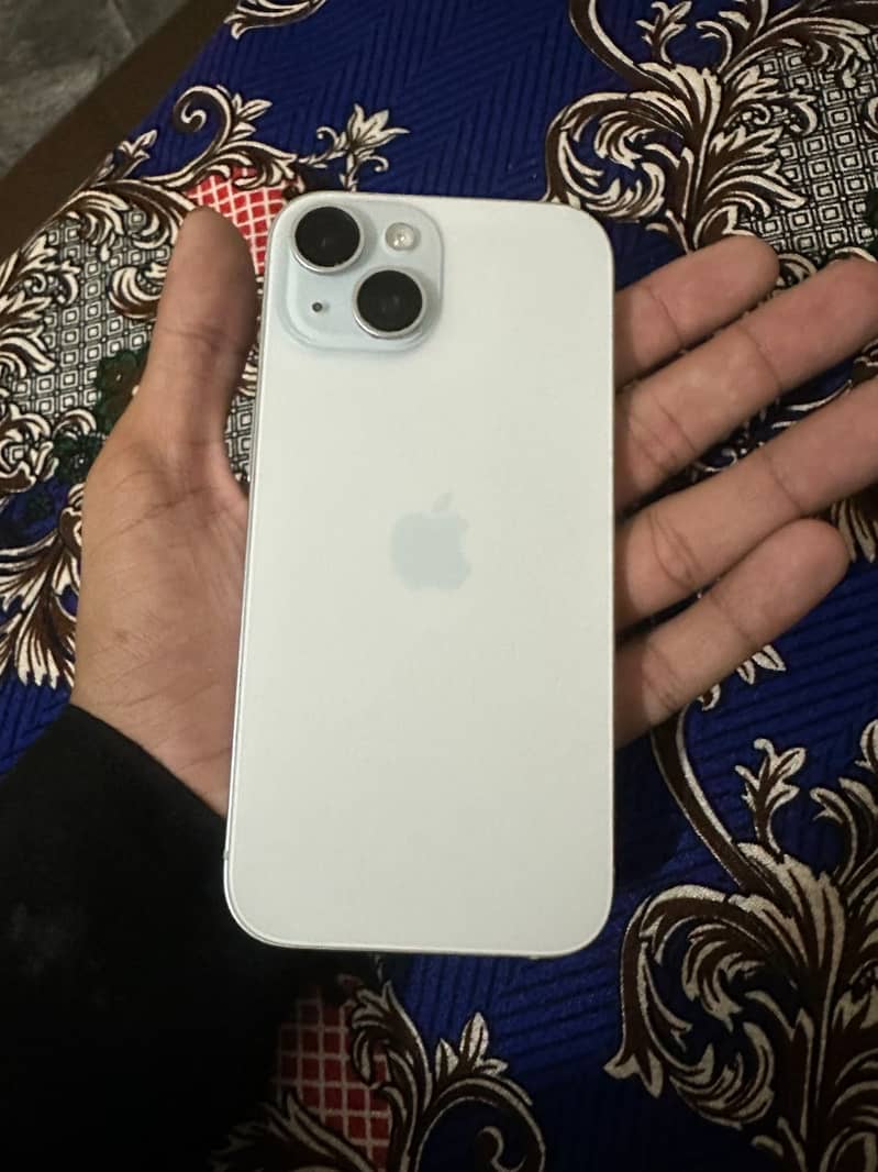 Apple iPhone 15 8