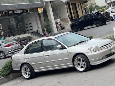 Honda Civic Oriel 2001