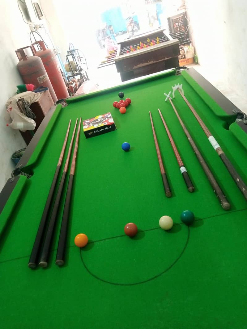 snooker table 5