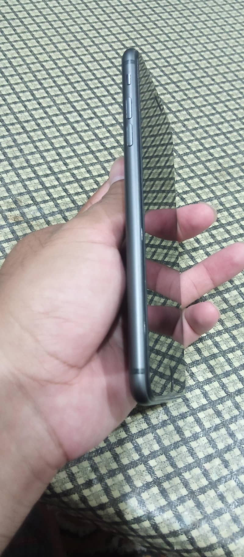 Apple iPhone 8 Plus 2