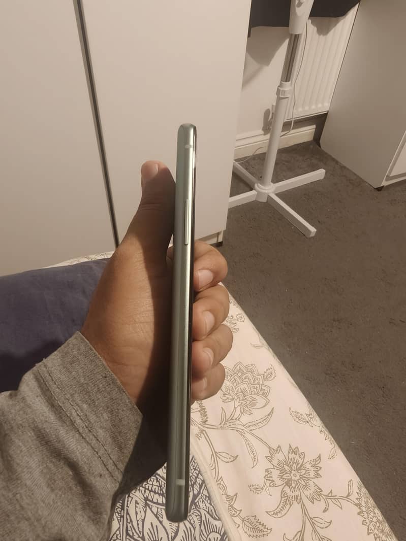 One Plus 9R 3