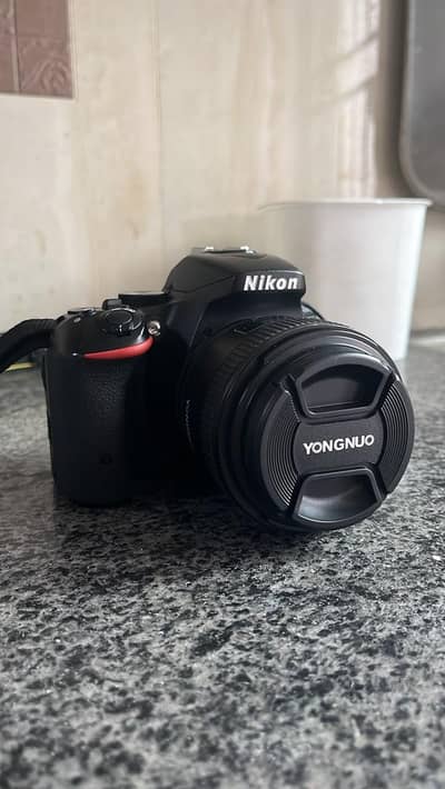 Nikon D5500 10/10 condition genuine