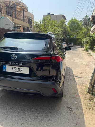 Toyota Corolla Cross Hybrid 2021 model Chat diggi bonet geniune