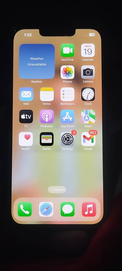 Apple iPhone 13