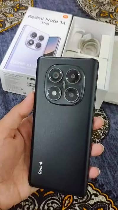 Xiaomi Redmi Note 14 Pro
