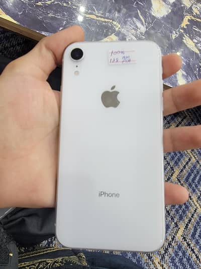 Apple iPhone XR