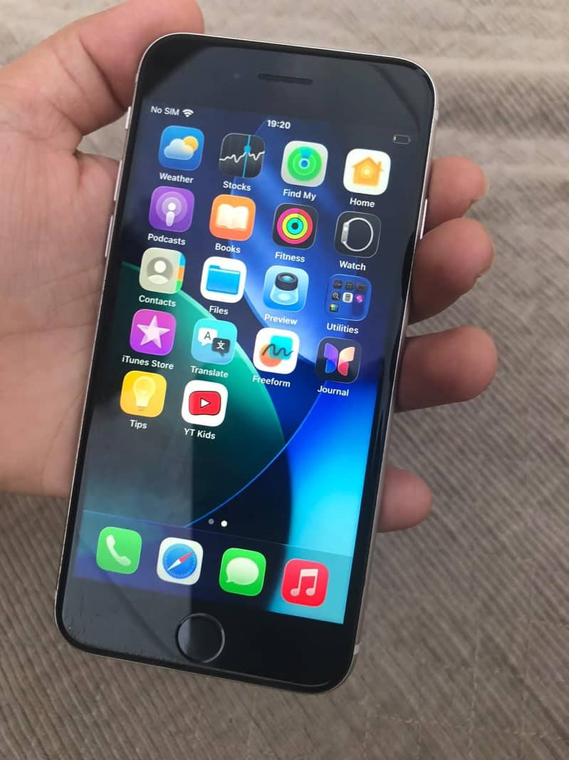 Apple iPhone SE 3rd generation 2