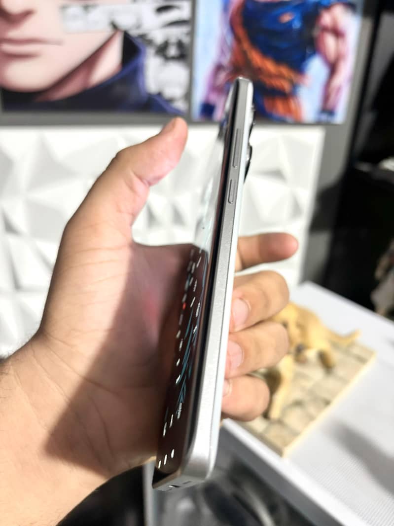 Xiaomi Redmi Note 13 Pro plus 2
