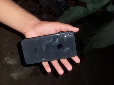 Apple iPhone XR