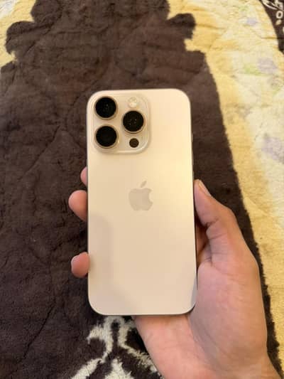 Apple iPhone 16 Pro