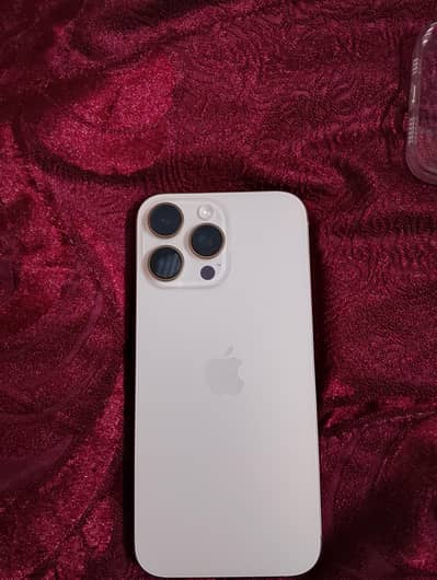 Apple iPhone 16 Pro Max