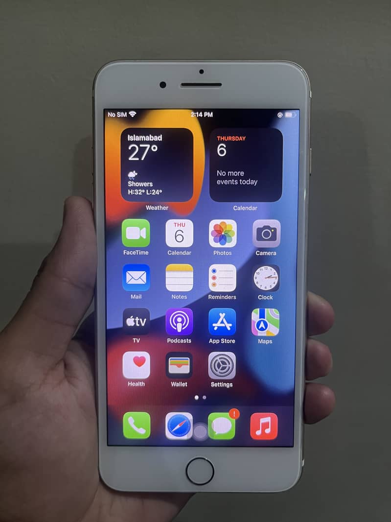 Apple iPhone 7 Plus 0
