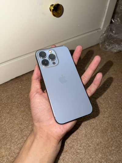 Apple iPhone 13 Pro