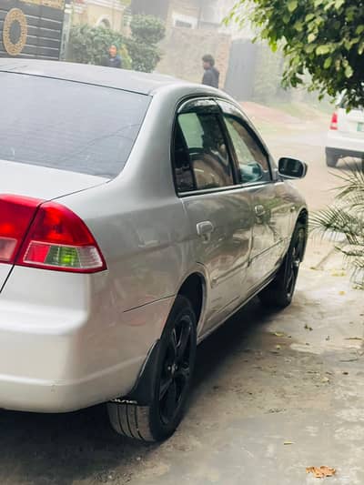 Honda Civic EXi 2002