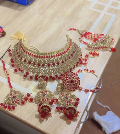 Bridel set. Dulhan set