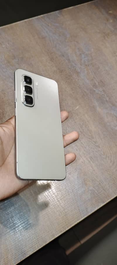 Infinix Hot 50 Pro