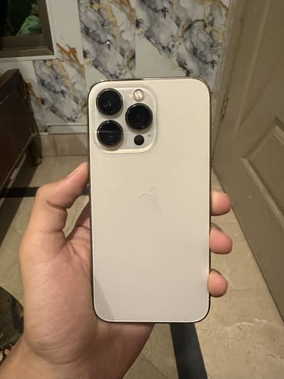 Apple iPhone 13 Pro