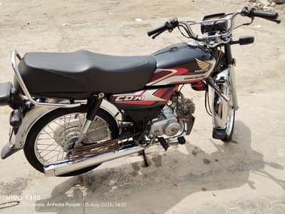 Honda70cc black color available alls documents copy letter smart card